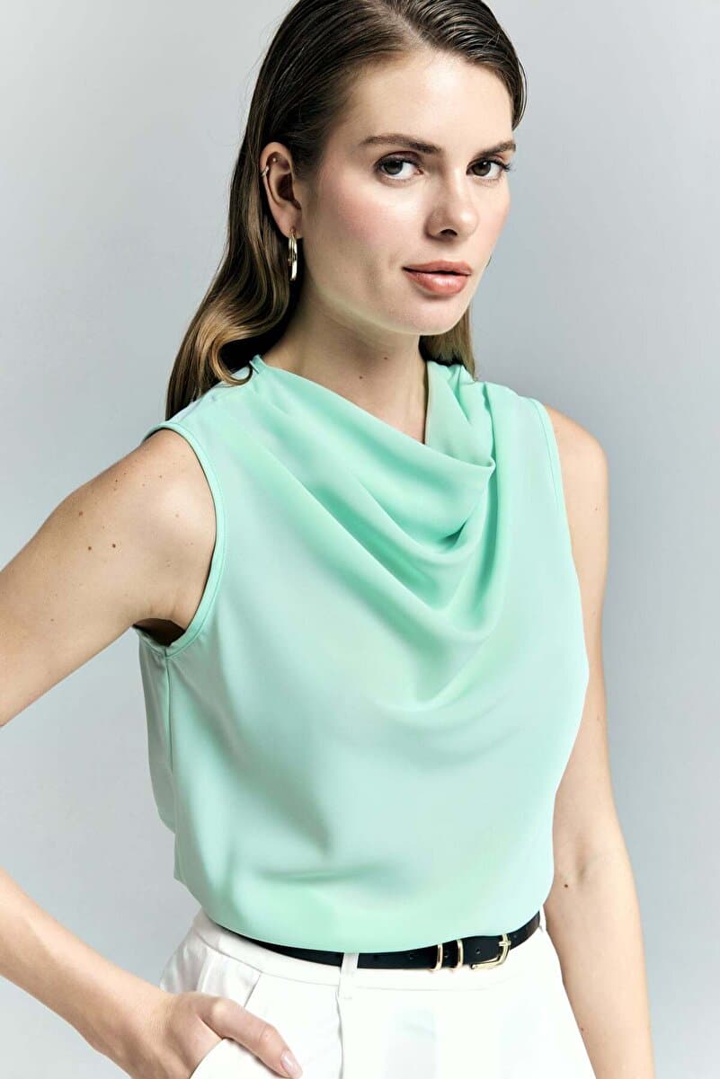 Sateen Degaje Yaka Kolsuz Bluz - Mint