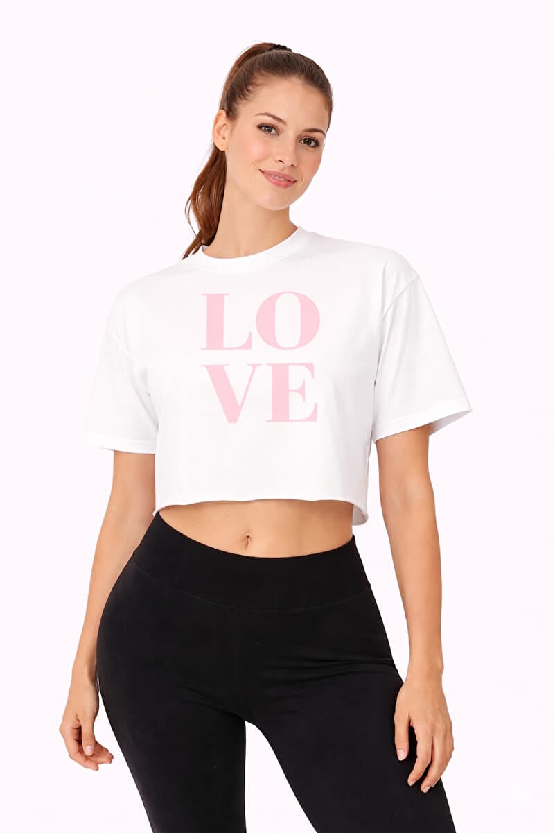 Lizbon Style Kadın Beyaz LOVE Baskılı Crop Tişört Salaş Kesim Kısa Kollu Trend Crop Top T-shirt
