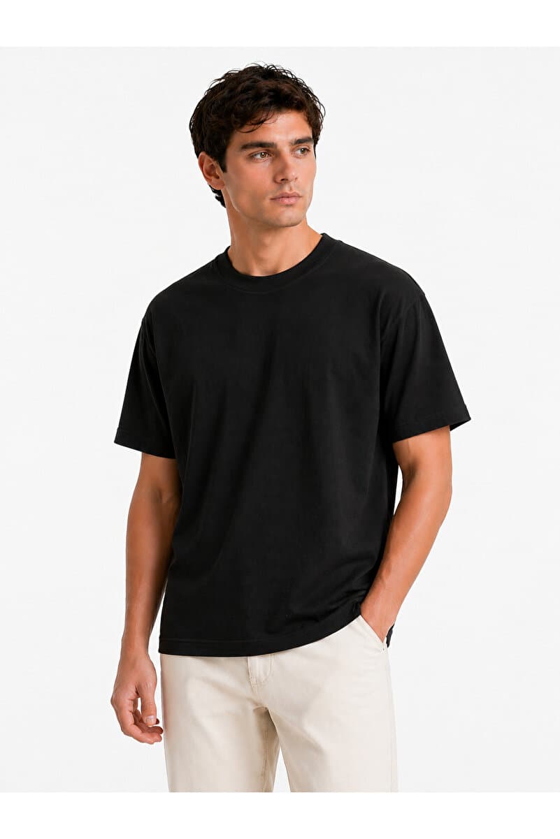 Lizbon Style Erkek %100 Pamuklu Tişört Comfort Fit Bisiklet Yaka T-shirt - Siyah